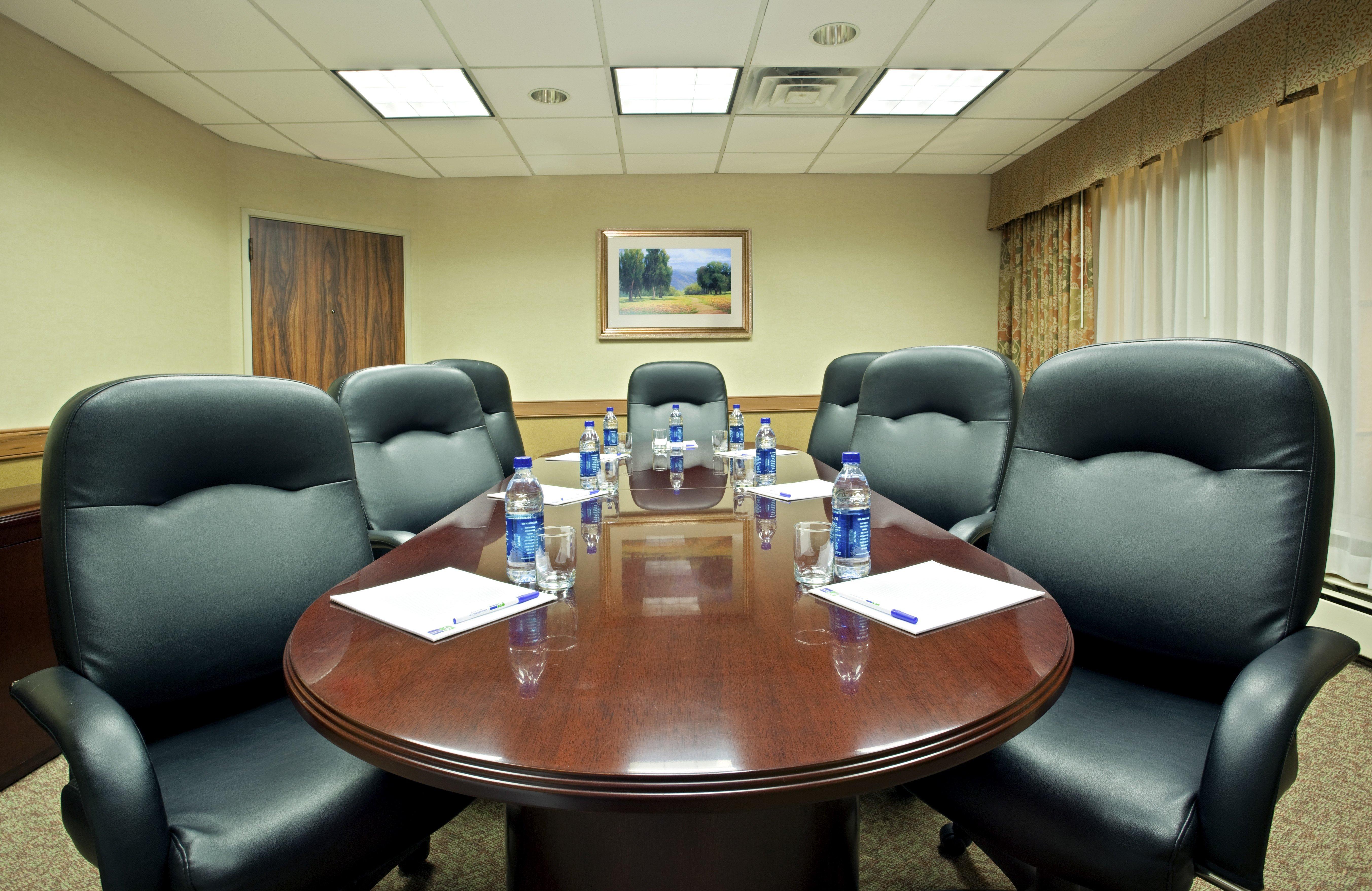Holiday Inn Express Hotel & Suites Pittsburgh Airport By Ihg Robinson Township Zewnętrze zdjęcie