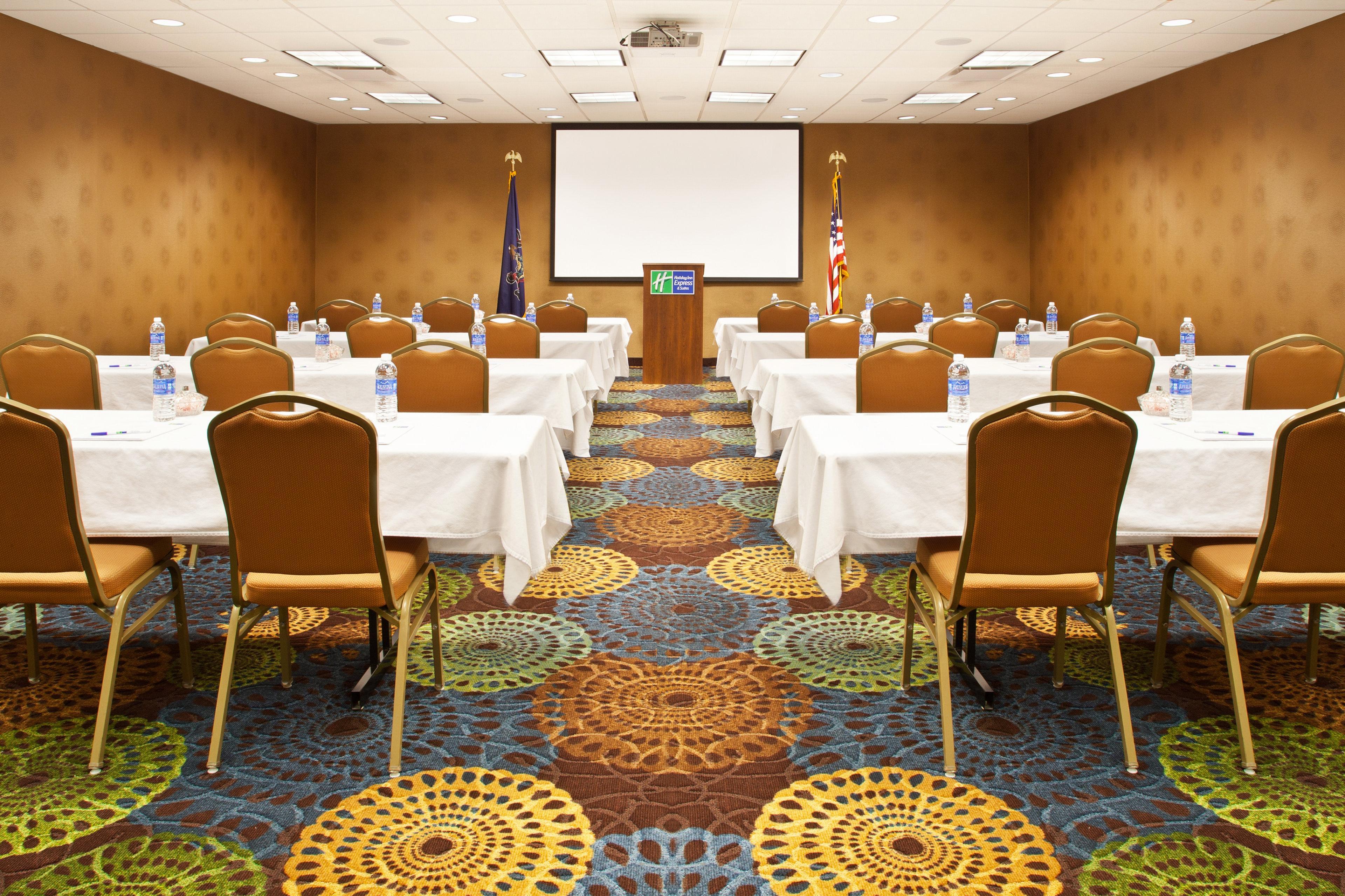 Holiday Inn Express Hotel & Suites Pittsburgh Airport By Ihg Robinson Township Zewnętrze zdjęcie