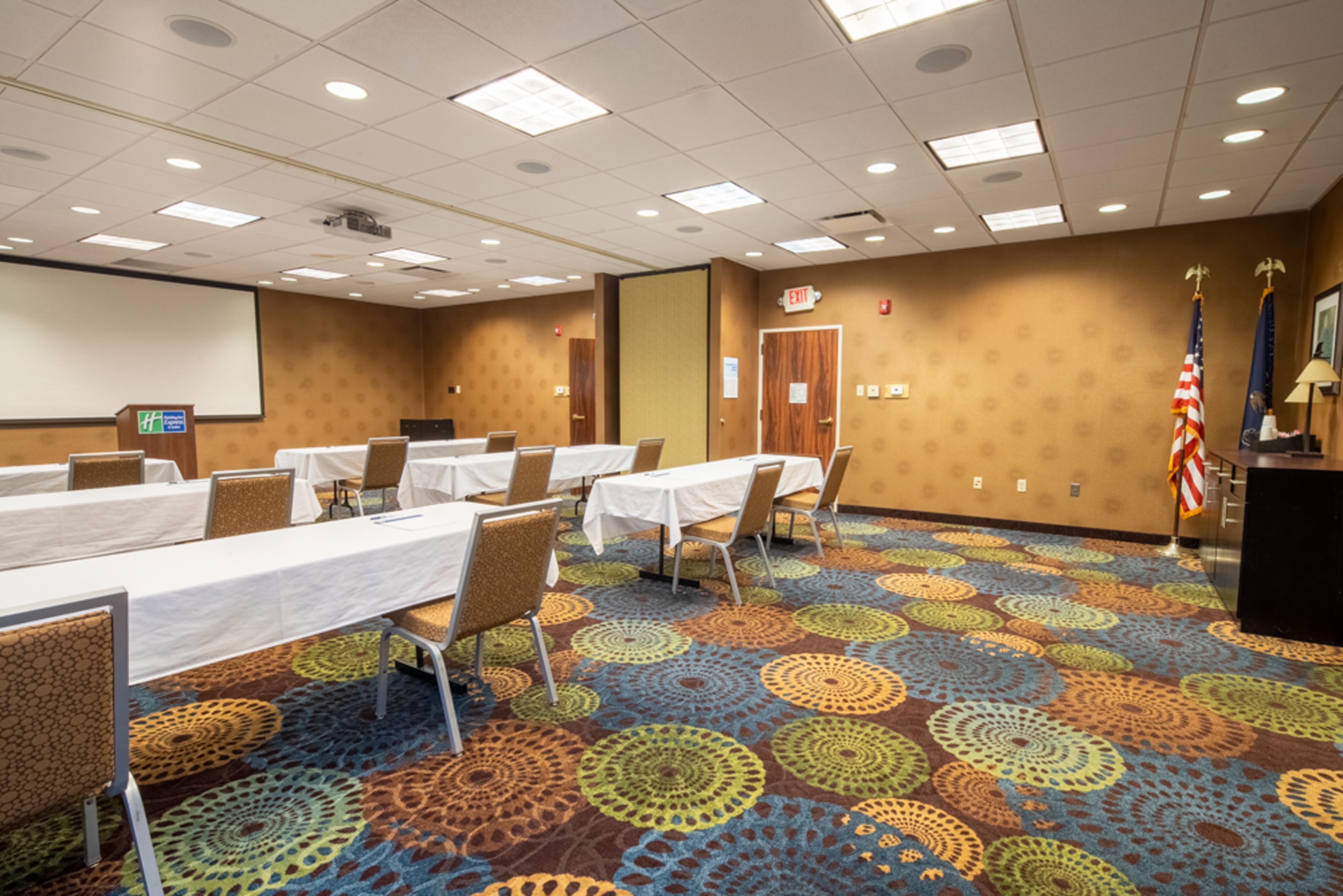 Holiday Inn Express Hotel & Suites Pittsburgh Airport By Ihg Robinson Township Zewnętrze zdjęcie